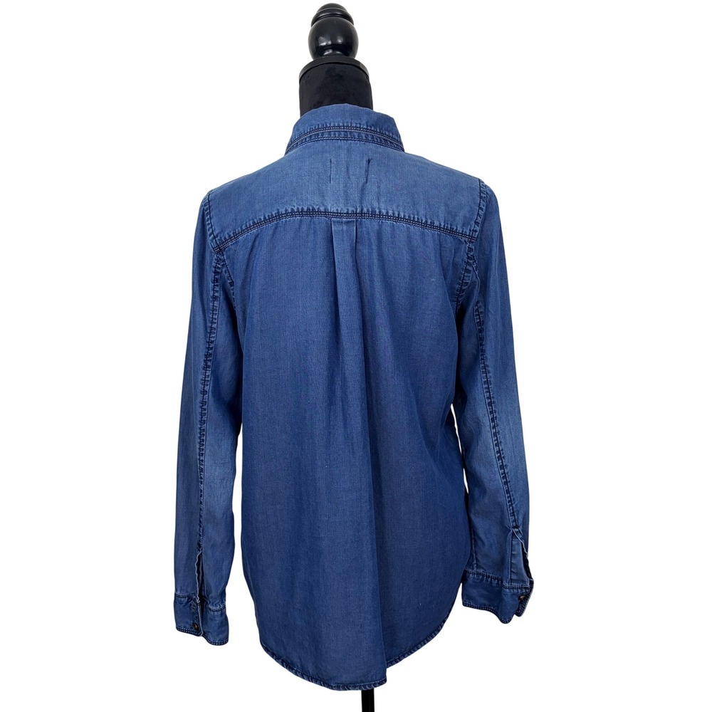 Caslon Womens Petite Large Blue Denim Classic Chambray Button Down Shirt Casual - Picture 2 of 7